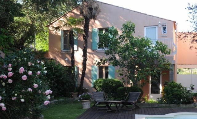 La Petite Maison Villeneuve-lès-Avignon Kültér fotó