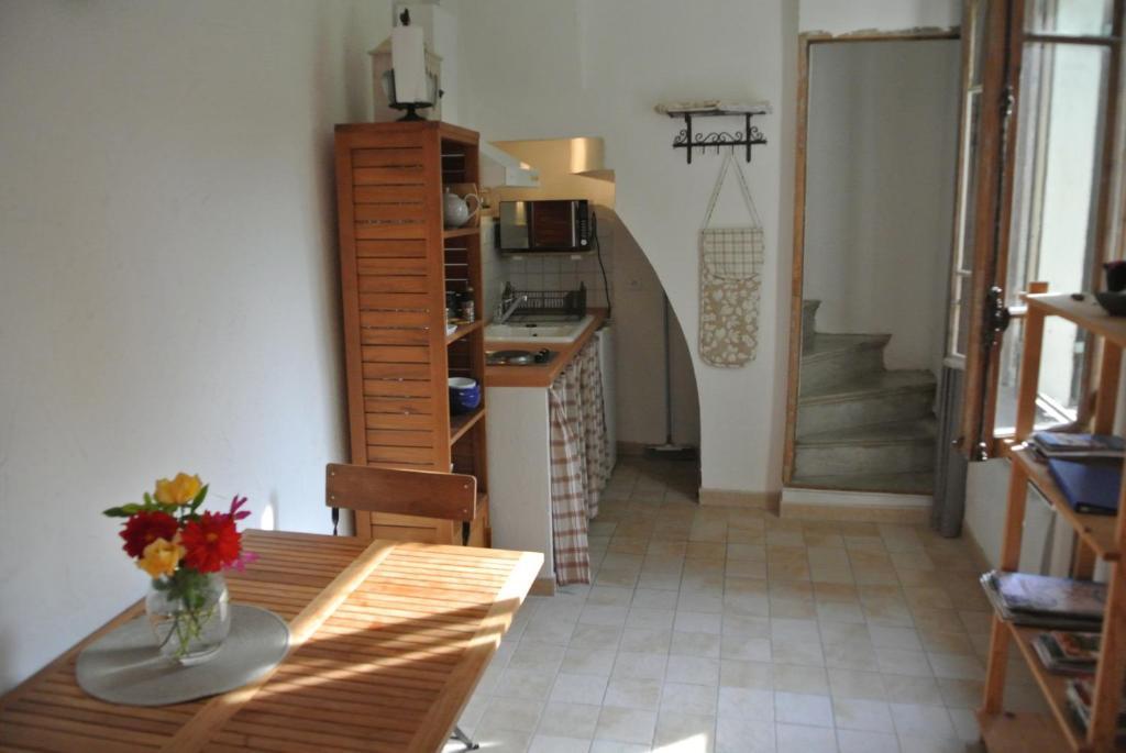 La Petite Maison Villeneuve-lès-Avignon Kültér fotó
